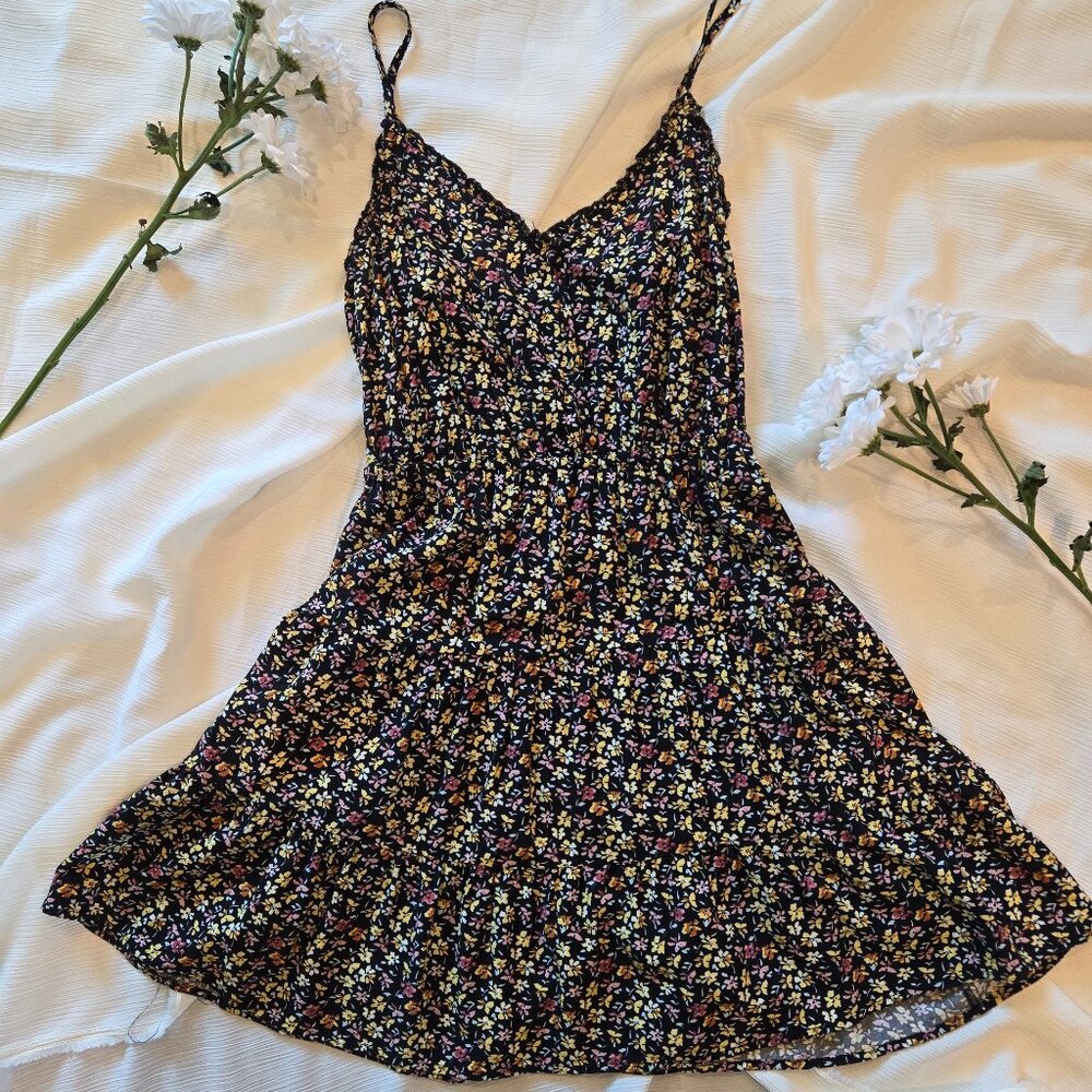 MIMI CHICA~ Floral dress- SIZE S